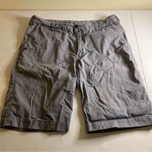 Kenneth Cole Men’s Cargo Gray Shorts Sz 32 (F3)